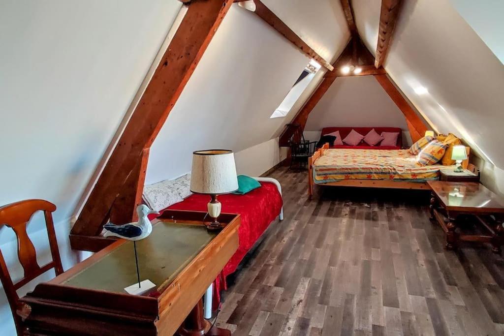 Maison Spacieuse 50 M De La Plage Ouistreham Bagian luar foto