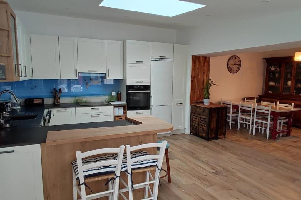 Maison Spacieuse 50 M De La Plage Ouistreham Bagian luar foto